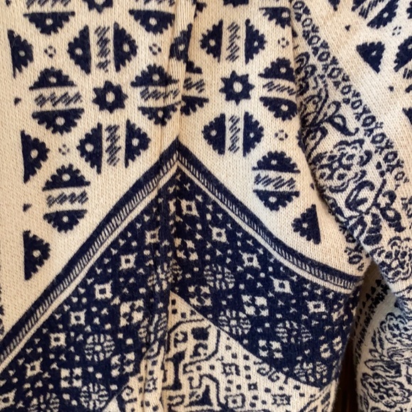 Super cute Lucky Bliss jacket - Picture 2 of 4